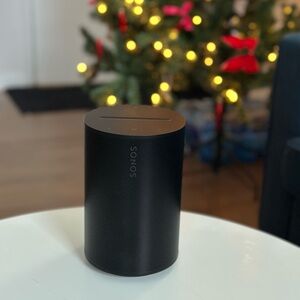 Sonos Black Speaker Era 100